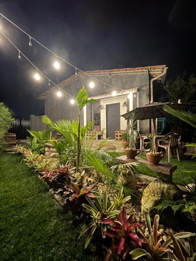 Tiny Home Garden Бананейрас Экстерьер фото